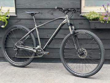 Scott aspect 29” L beschikbaar voor biedingen