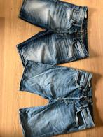 2 korte heren/jongen jeansbroeken jack & jones maat s, Ophalen of Verzenden, Zo goed als nieuw