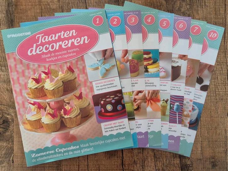 Taarten Decoreren - De Agostini, Boeken, Kookboeken, Nieuw, Taart, Gebak en Desserts, Overige typen, Overige gebieden, Ophalen of Verzenden