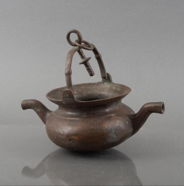 Mooie gave goed antieke bronzen lavabo. Geen replica!, Antiek en Kunst, Antiek | Koper en Brons, Brons, Ophalen of Verzenden