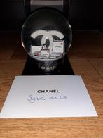 Chanel sneeuwbol, Ophalen of Verzenden, Nieuw