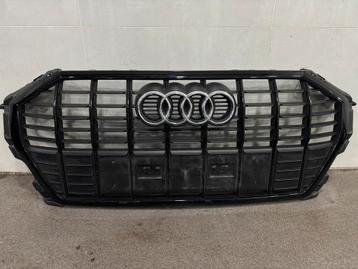 Audi Q3 (F3) Grill met Quattro Badge 83A853651B beschikbaar voor biedingen