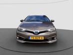 Toyota Auris 1.8 Hybrid Executive | Navigatie | Camera | Tre, 136 pk, Gebruikt, 4 cilinders, Leder en Stof