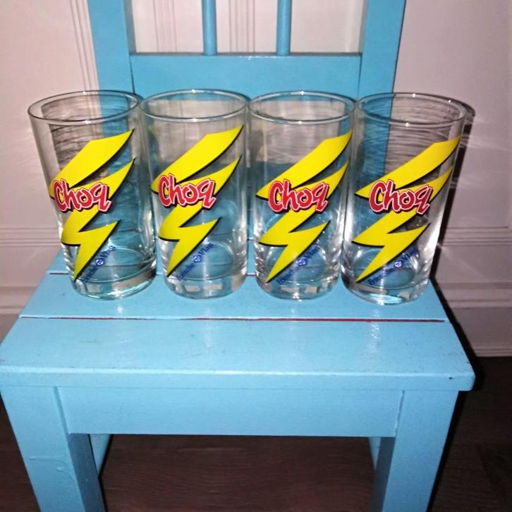 Chocolademelk choq nostalgische glazen set van 4, Huis en Inrichting, Keuken | Servies, Gebruikt, Glas of Glazen, Overige stijlen