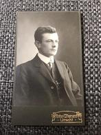 CDV, Jongeman, ANTON C. THOMANN, UTRECHT, Carte de Visite, Ophalen of Verzenden, Voor 1940, Gebruikt, Foto