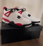 Air Jordan 4 Retro White/Fire Red-Black Maat 41 Nieuw, Kleding | Heren, Schoenen, Ophalen of Verzenden, Nieuw, Wit, Sneakers of Gympen