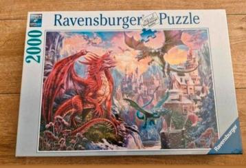 Ravensburger puzzel Drakenland 2000 stukjes beschikbaar voor biedingen