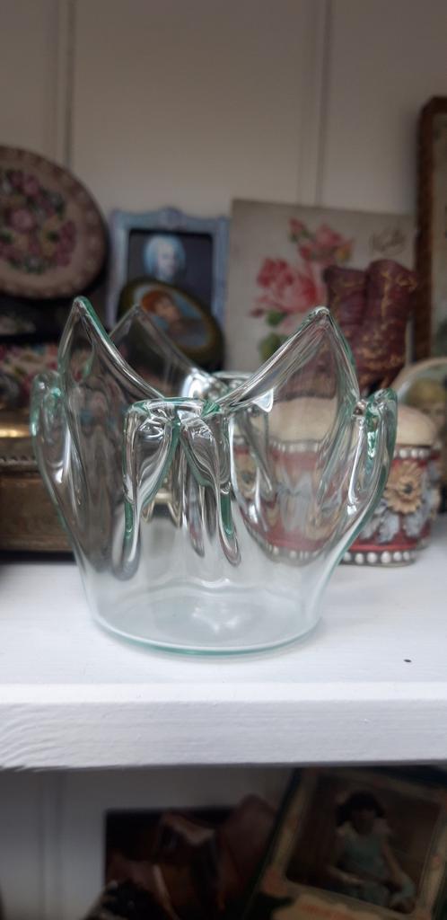 Mooi apart glazen potje/vaasje uranium glas randen, Antiek en Kunst, Antiek | Glas en Kristal, Ophalen of Verzenden