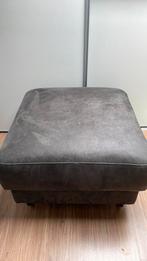Grijze Hocker / Voetenbank, Huis en Inrichting, Ophalen, Gebruikt, Vierkant, Stof