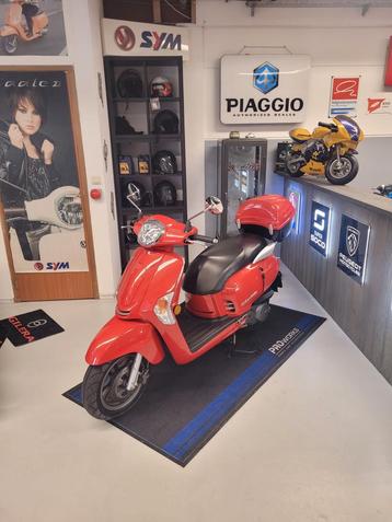 Kymco Like 200! Motorscooter !  A1 kenteken! beschikbaar voor biedingen