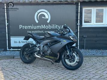 TRIUMPH DAYTONA 660 ABS (BJ 2024 / 18841 KM) beschikbaar voor biedingen