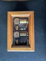 Muziek doos Hout met glazen bovenkant.(Zwitserland)., Antiek en Kunst, Ophalen of Verzenden