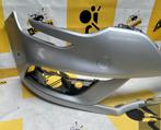Voorbumper Renault Megane IV 4 bumper PDC 620225094R, Gebruikt, Ophalen of Verzenden, Bumper, Renault