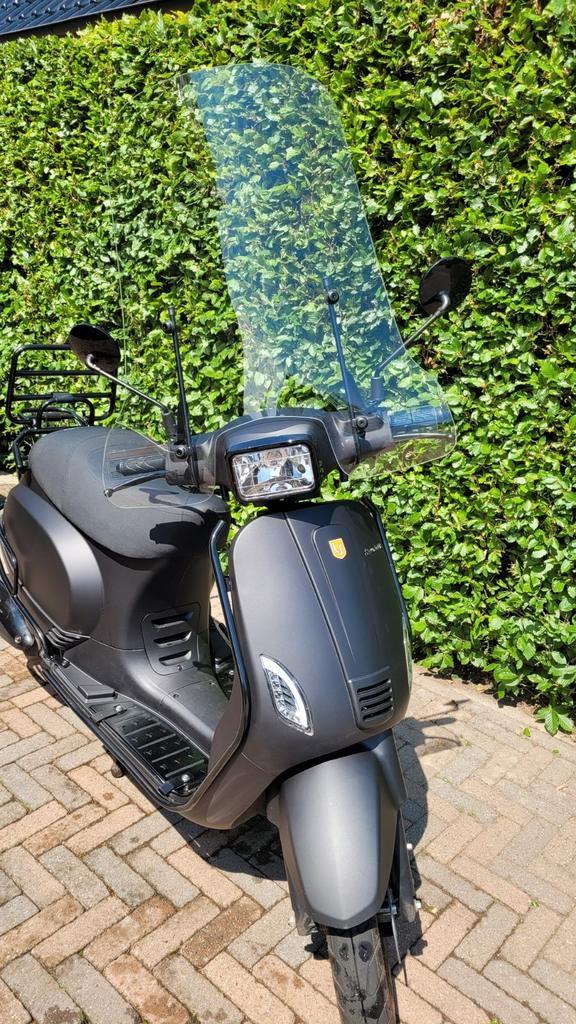 La Souris Sourini RS Special Edition feb 2022, Fietsen en Brommers, Scooters | Overige merken, Zo goed als nieuw, Benzine, Ophalen