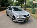 Volkswagen Polo 1.4 Trendline | 3DRS |APK | NAP | ZUINIG, Voorwielaandrijving, Gebruikt, Zwart, 4 cilinders