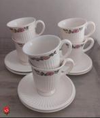 Wedgwood Briar Rose 6 koffiekop met schotels 7 cm, Huis en Inrichting, Keuken | Servies, Ophalen of Verzenden, Zo goed als nieuw