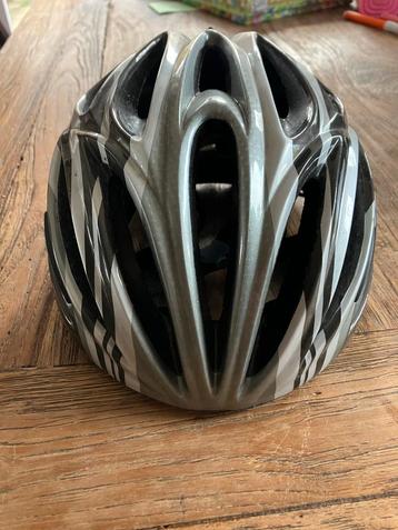 Fietshelm beschikbaar voor biedingen