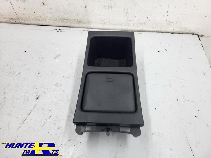 Opbergvak middenconsole zwart Volvo V70 II ('00-'08) 9204995, Auto-onderdelen, Interieur en Bekleding, Volvo, Gebruikt, Ophalen of Verzenden