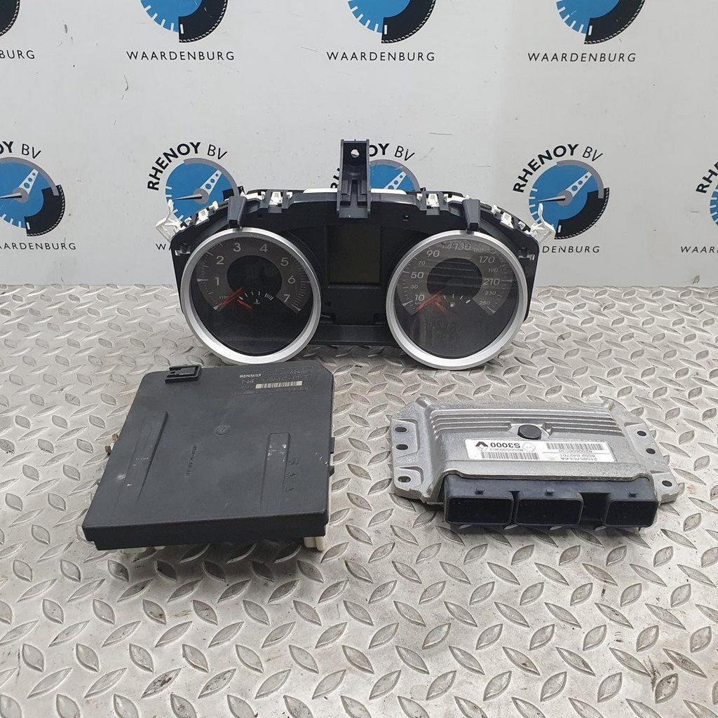 RENAULT MEGANE OVERIGE 2006, Auto-onderdelen, Ophalen of Verzenden, Gebruikt, Stiba lid