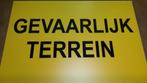 "Gevaarlijk terrein" waarschuwingsbord 40x60cm kunststof, Doe-het-zelf en Verbouw, Zeil en Folie, Nieuw, Zeil, Verzenden