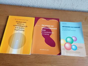 Studieboek werken met klank, sociaal agogisch en opvoeden  beschikbaar voor biedingen