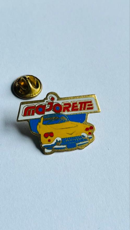 Majorette speelgoed auto / model auto pin, Verzamelen, Speldjes, Pins en Buttons, Zo goed als nieuw, Ophalen of Verzenden