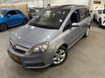 Opel Zafira 2.2 Cosmo / PANORAMADAK / 7 ZITTER / RIJDT SCHAK, Auto's, Voorwielaandrijving, Gebruikt, 4 cilinders, 150 pk