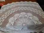 Vintage Gehaakte Tafelkleed, Antiek en Kunst, Antiek | Kleden en Textiel, Ophalen of Verzenden