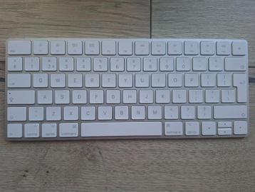 Origineel draadloos Apple Magic keyboard Nederlands beschikbaar voor biedingen