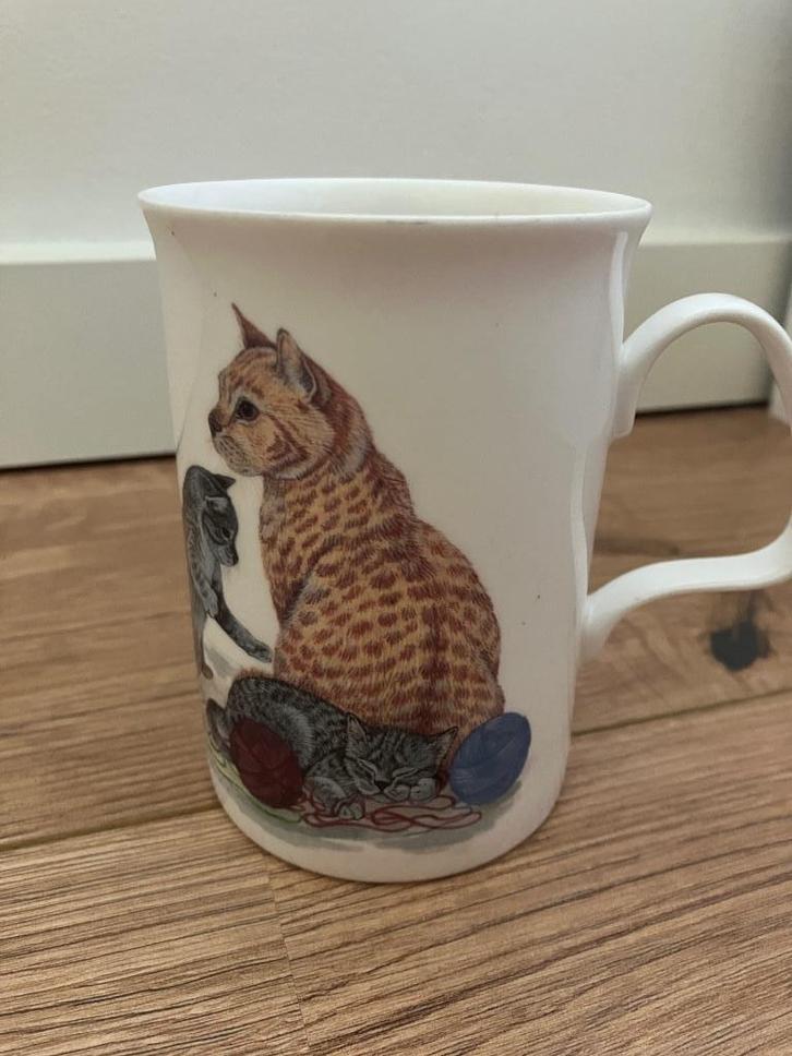 Vintage mok - Cat lovers, Roy Kirkham 1989, Huis en Inrichting, Keuken | Servies, Zo goed als nieuw, Kop(pen) en/of Schotel(s)