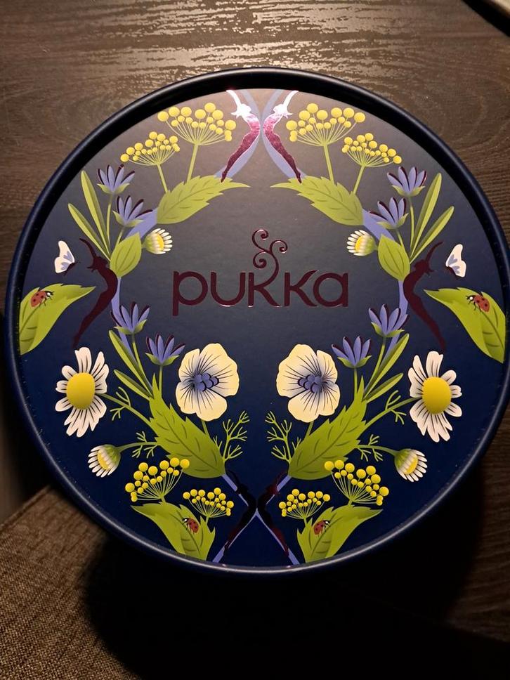 Pukka theedoos, Diversen, Levensmiddelen, Ophalen of Verzenden