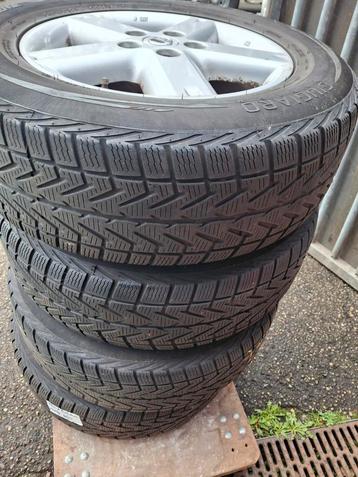 Nissan Qashqai Banden & Velgen 215/65/16 beschikbaar voor biedingen