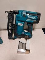 Makita DBN600ZJ accu tacker (body) 18V Li-ion in systainer, Tuin en Terras, Ophalen of Verzenden, Makita, N.v.t, N.v.t