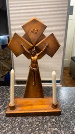 Grote houten kruis met roodkoper jezus, Verzamelen, Religie, Ophalen of Verzenden, Zo goed als nieuw
