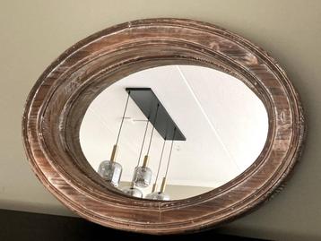 Ovale houten brocante spiegel
