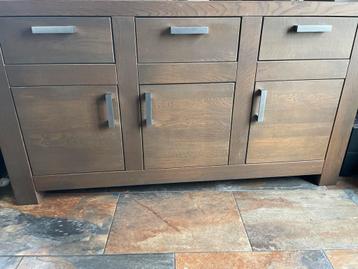 Mooi Eiken Dressoir - 173cm breed beschikbaar voor biedingen
