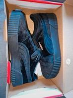 Velvet pumas 37.5 nieuw, Kleding | Dames, Ophalen, Zo goed als nieuw