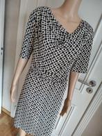 leuke jurk van mayerline, Kleding | Dames, Jurken, Maat 42/44 (L), Zo goed als nieuw, Onder de knie, Verzenden