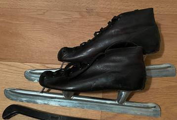 Viking noren schaatsen maat 44 beschikbaar voor biedingen