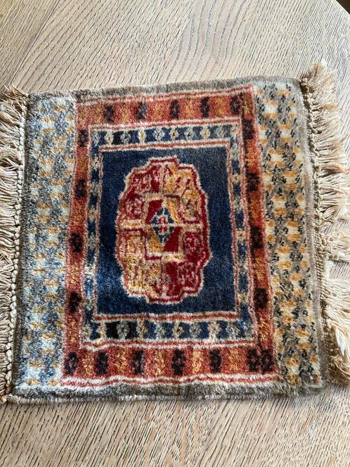 Handgeweven Perzisch kleedje, Antiek en Kunst, Antiek | Kleden en Textiel, Ophalen of Verzenden