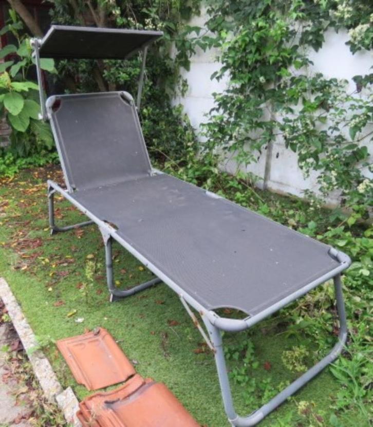 Stevig ligbed met zonnedakje, inklapbaar, verstelbaar, Tuin en Terras, Ligbedden, Gebruikt, Aluminium, Inklapbaar, Verstelbaar
