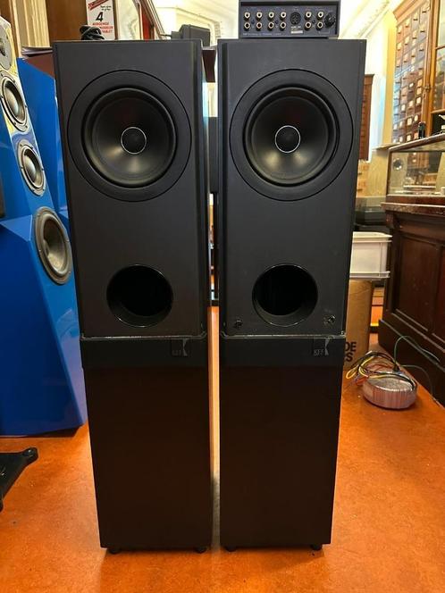 KEF 103.4 103/4 Reference zwart met K-Ube  KUBE 200, Audio, Tv en Foto, Luidsprekers, Gebruikt, Front, Rear of Stereo speakers