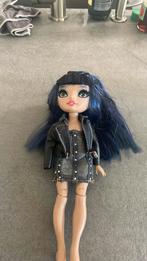 Kim nguyen rainbow high pop, Verzamelen, Poppen, Ophalen of Verzenden, Gebruikt, Fashion Doll
