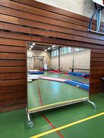 2x verrijdbare spiegel gymzaal (turnen/dansen), Ophalen, Gebruikt, Overige kleuren, Materiaal