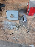 Cisa oplegslot voordeur, Doe-het-zelf en Verbouw, Hang- en Sluitwerk, Ophalen, Gebruikt, Rvs, Slot