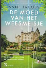 DE MOED VAN HET WEESMEISJE DOOR ANNE JACOBS, Boeken, Anne Jacobs, Ophalen of Verzenden, Europa overig, Zo goed als nieuw