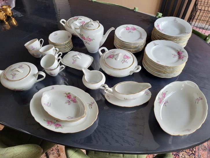 Vintage Servies met Rozenmotief, Antiek en Kunst, Antiek | Servies compleet, Ophalen