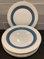 Ontbijtbord Petrus Regout blauwe rand (210125), Huis en Inrichting, Keuken | Servies, Gebruikt, Ophalen of Verzenden, Bord(en)