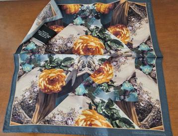 Edwin Oudshoorn Couture Zijden Pochet - Limited Editie beschikbaar voor biedingen