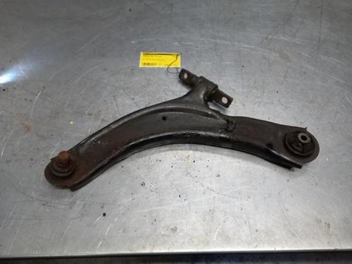 Draagarm links-voor van een Nissan Qashqai, Auto-onderdelen, Ophanging en Onderstel, Nissan, Gebruikt, 3 maanden garantie, Ophalen of Verzenden